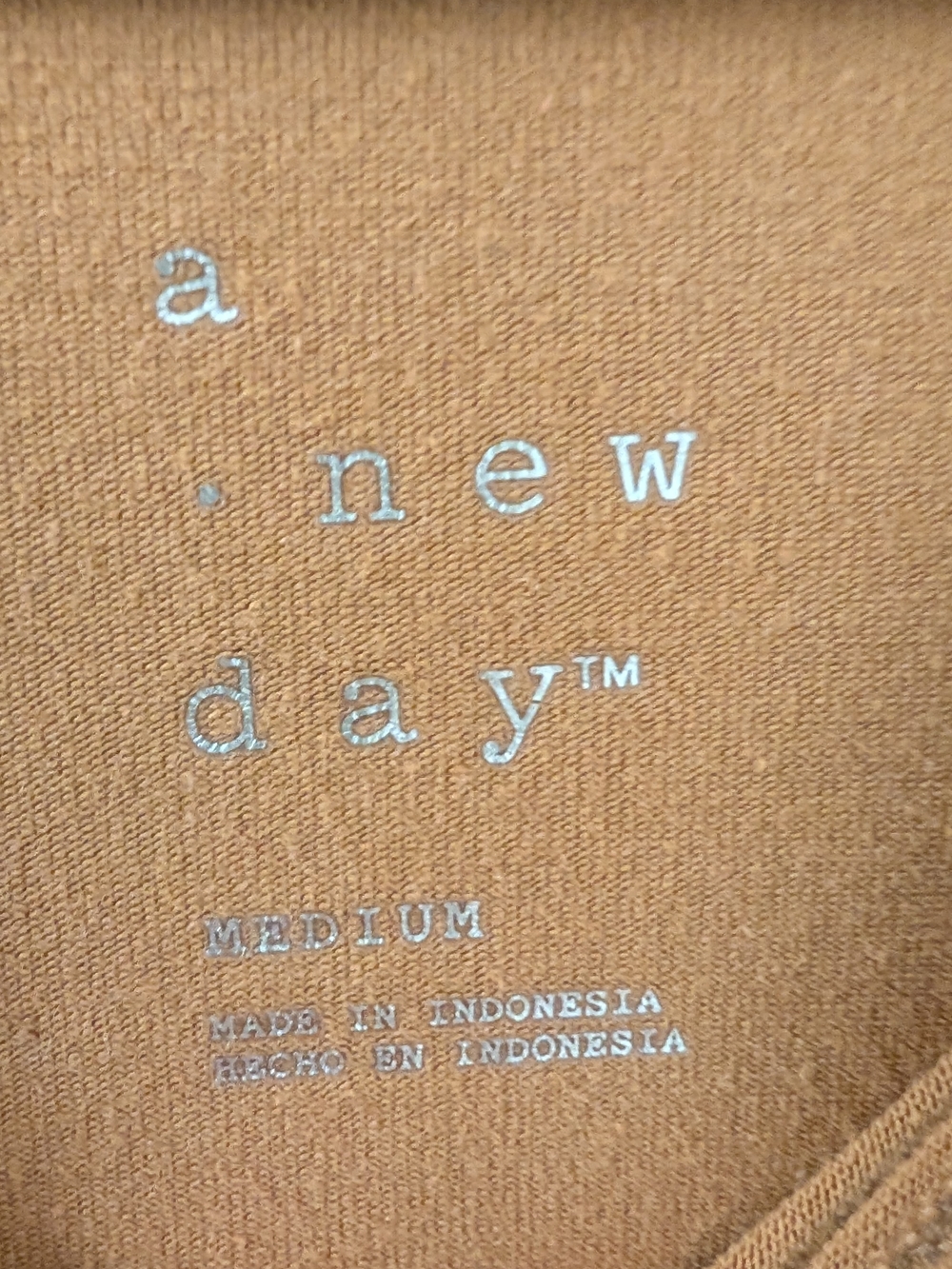 a new day ๐ Casual Sleeveless Mustard Midi Dress - Picture 4 of 5